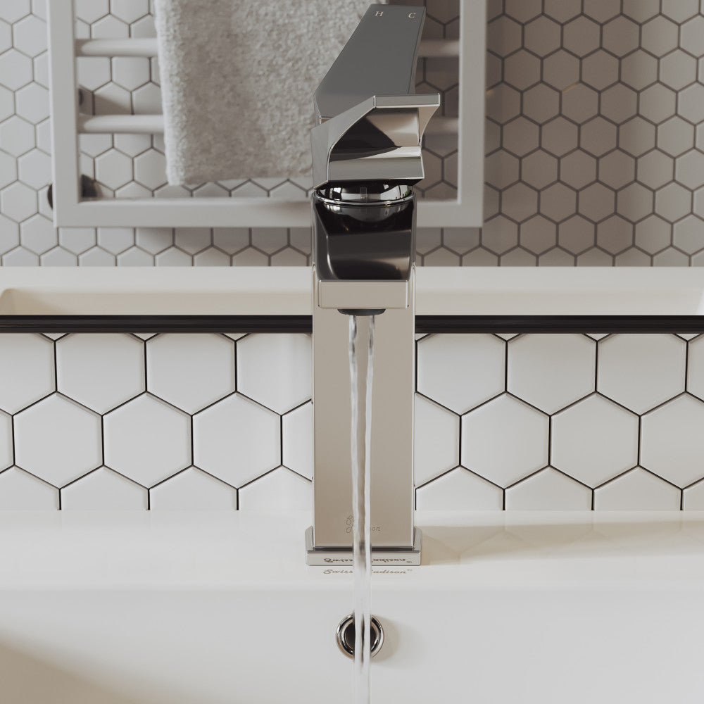 Swiss Madison Voltaire Single Hole, Single-Handle, Bathroom Faucet in Chrome