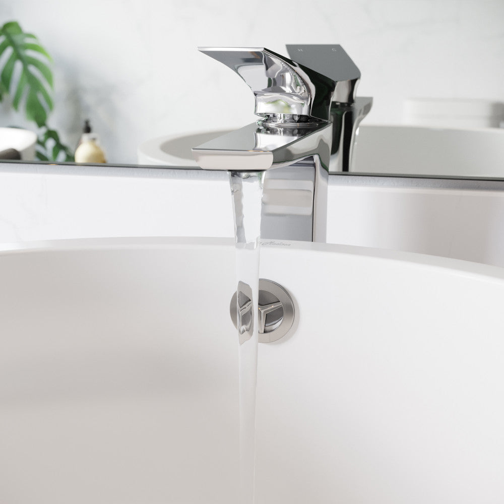 Swiss Madison Monaco Single Hole, Single-Handle, High Arc Bathroom Faucet in Chrome
