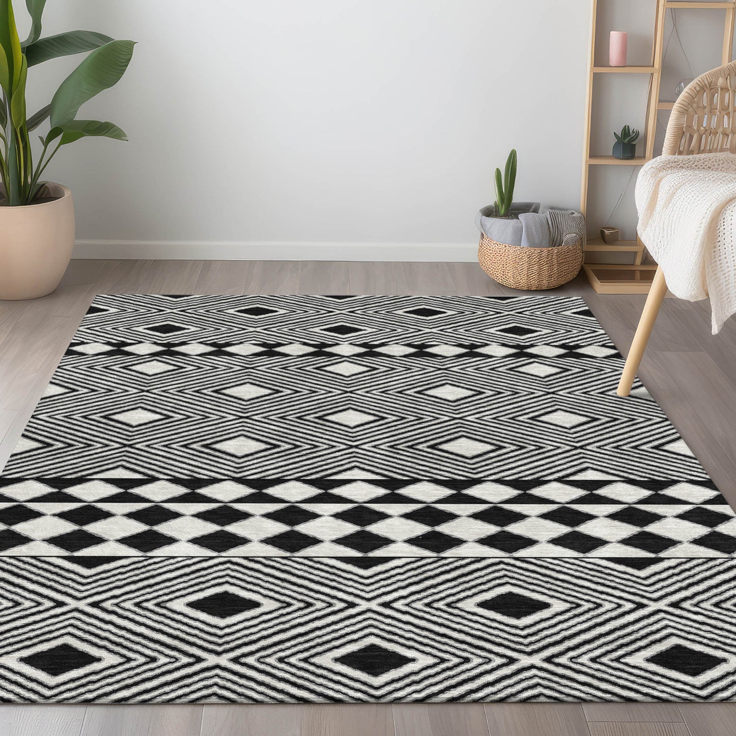 Tabselect Home Line 5' X 8' Black And Ivory Geometric Washable Indoor Outdoor Area Rug