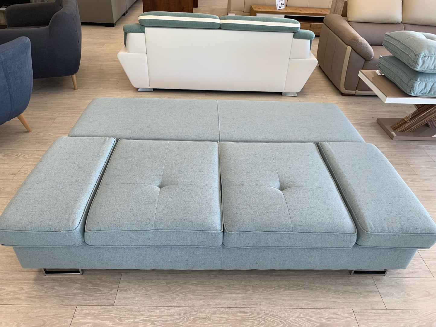 Maxima House MARTINA Sleeper Sofa