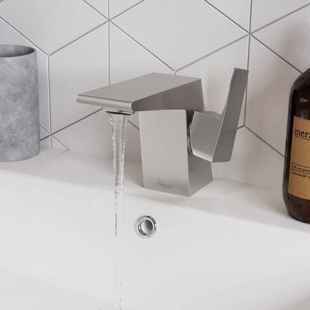 Swiss Madison Carre Single Hole, Single-Handle, Bathroom Faucet in Brushed Nickel
