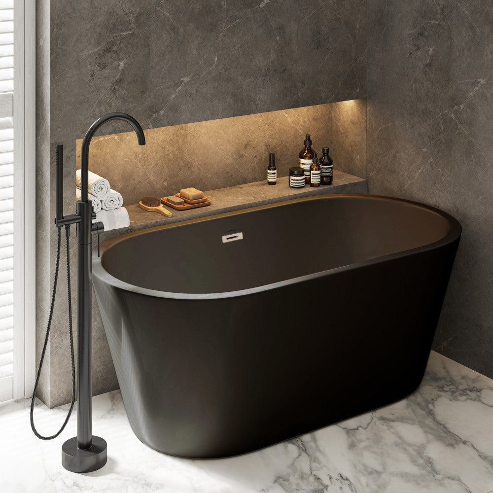 Swiss Madison Claire 60" Freestanding Bathtub in Matte Black