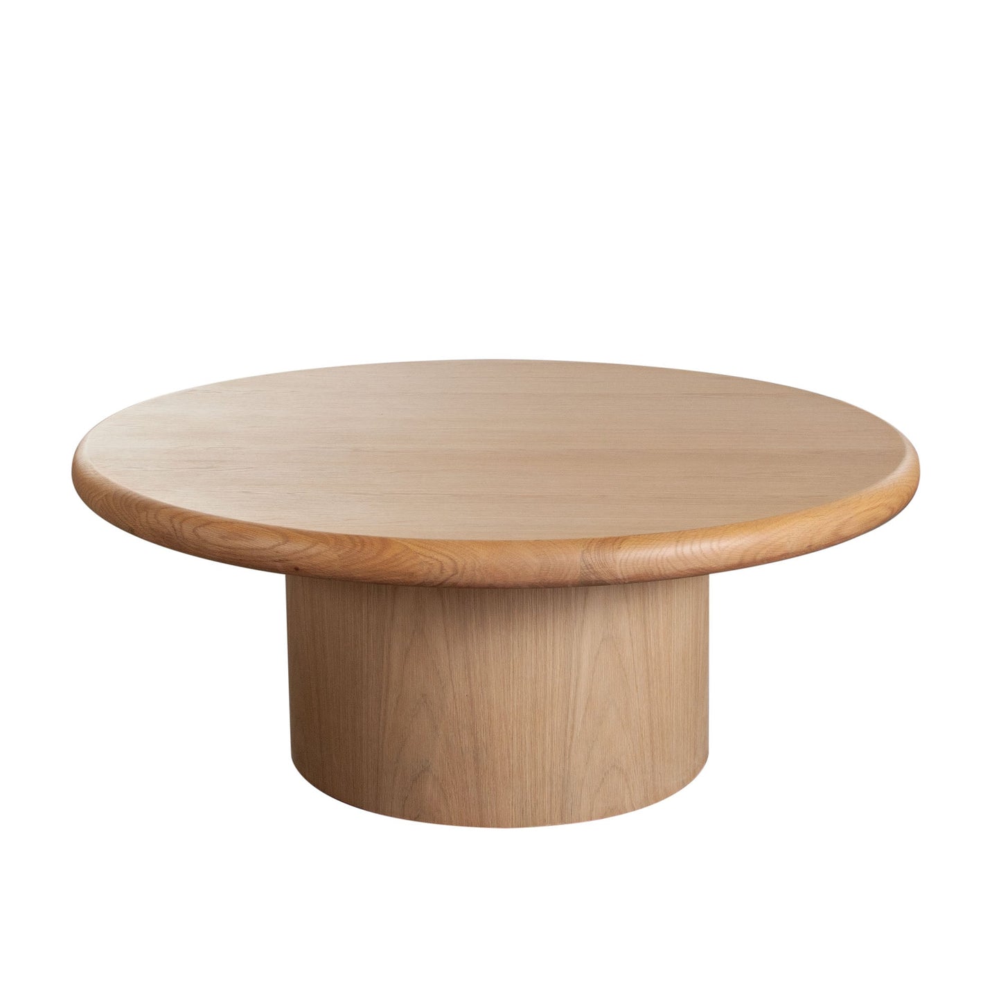 Campbell 40" Round Pedestal Cocktail Table in Light Oak Finish by Diamond Sofa