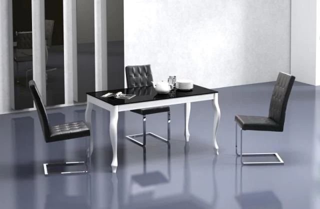 Maxima House Retro Dining Table