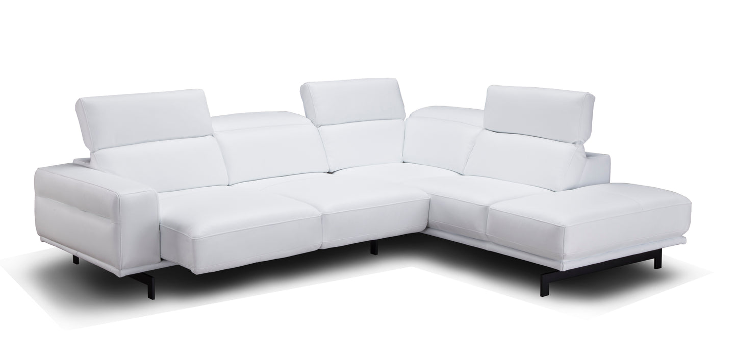 J&M Furniture Davenport Snow White in Right Facing