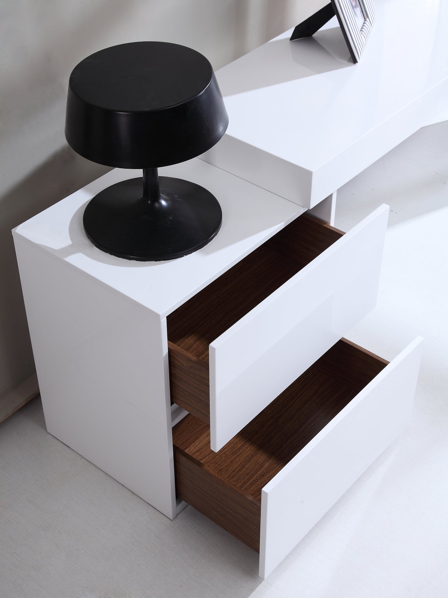 J&M Furniture Mia Modern Office Desk
