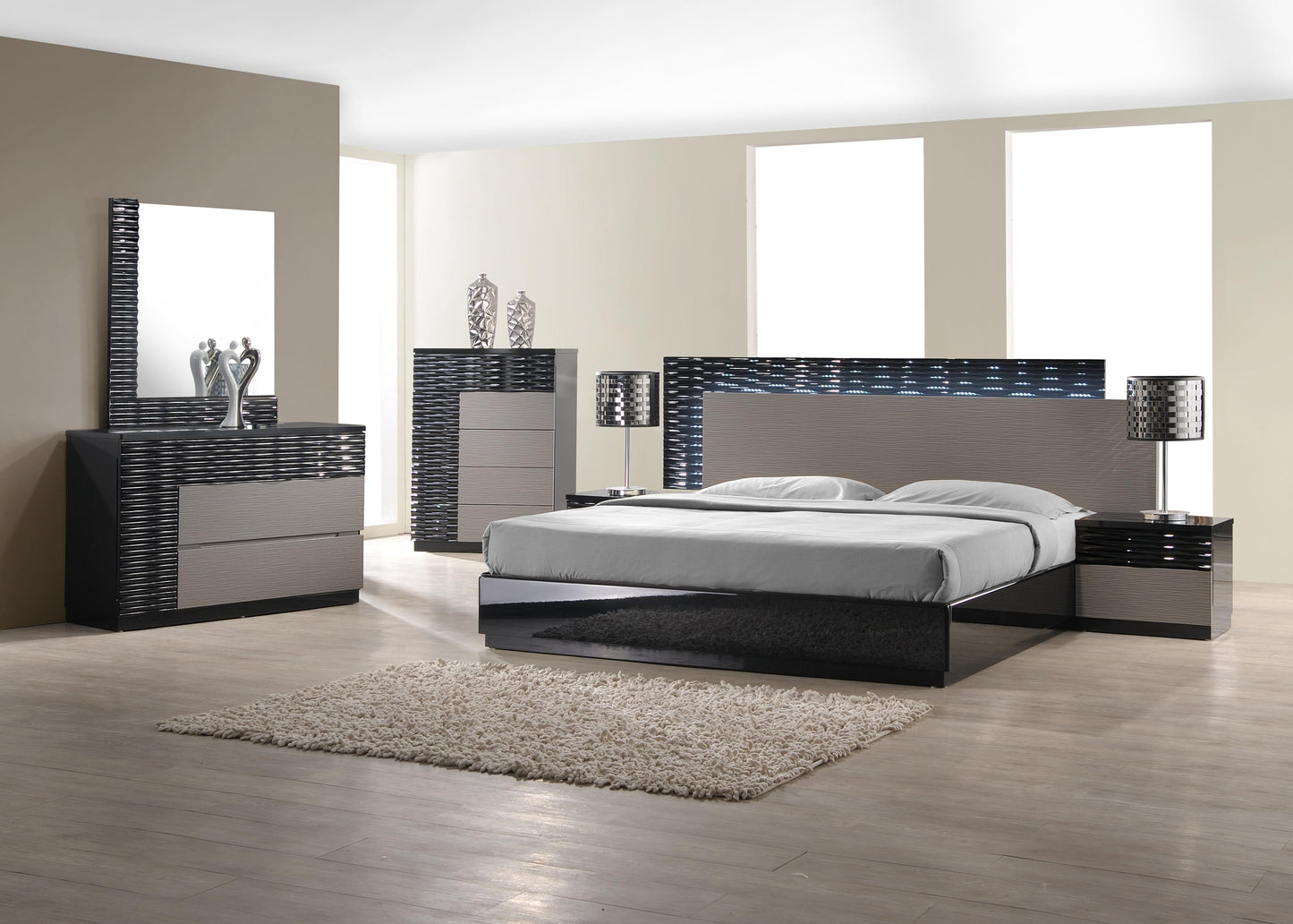 J&M Furniture Roma King Size Bed