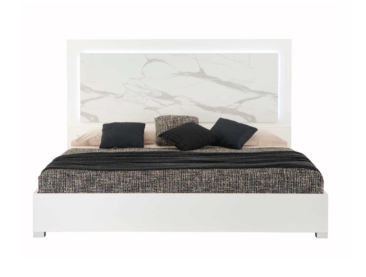 J&M Furniture Sonia White Q