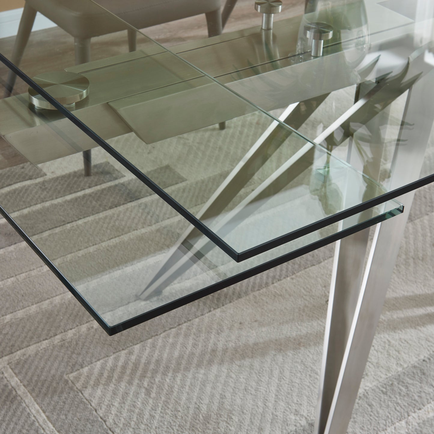 J&M Furniture MC Strata Extension Table