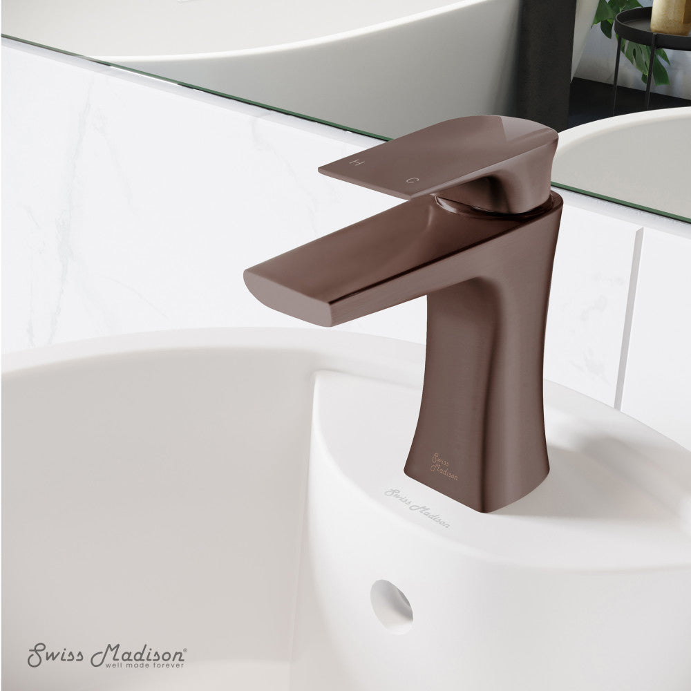 Swiss Madison Monaco Single Hole, Single-Handle, Bathroom Faucet in Oil Rubbed Bronze