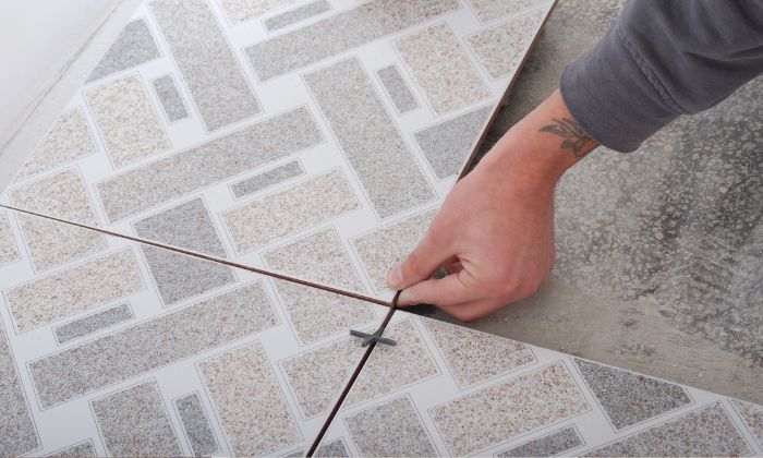 How to pair statement tiles with elegant dining furniture for a cohesive look