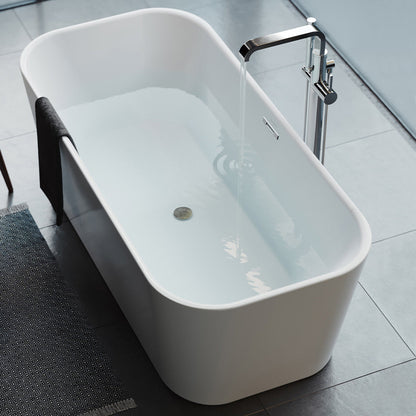 Swiss Madison Concorde 67" Freestanding Bathtub