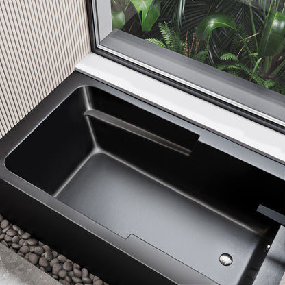 Swiss Madison Voltaire 54" x 30" Right-Hand Drain Alcove Bathtub with Apron in Matte Black
