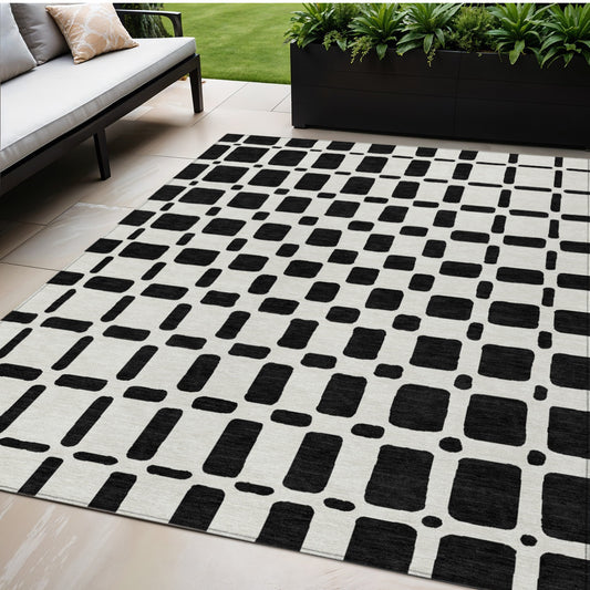 Tabselect Home Line 5' X 8' Black And Ivory Geometric Washable Indoor Outdoor Area Rug