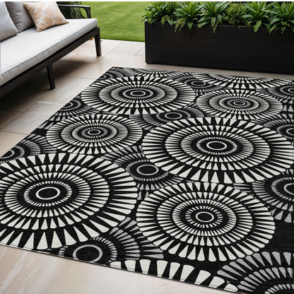 Tabselect Home Line 5' X 8' Black And Ivory Geometric Washable Indoor Outdoor Area Rug