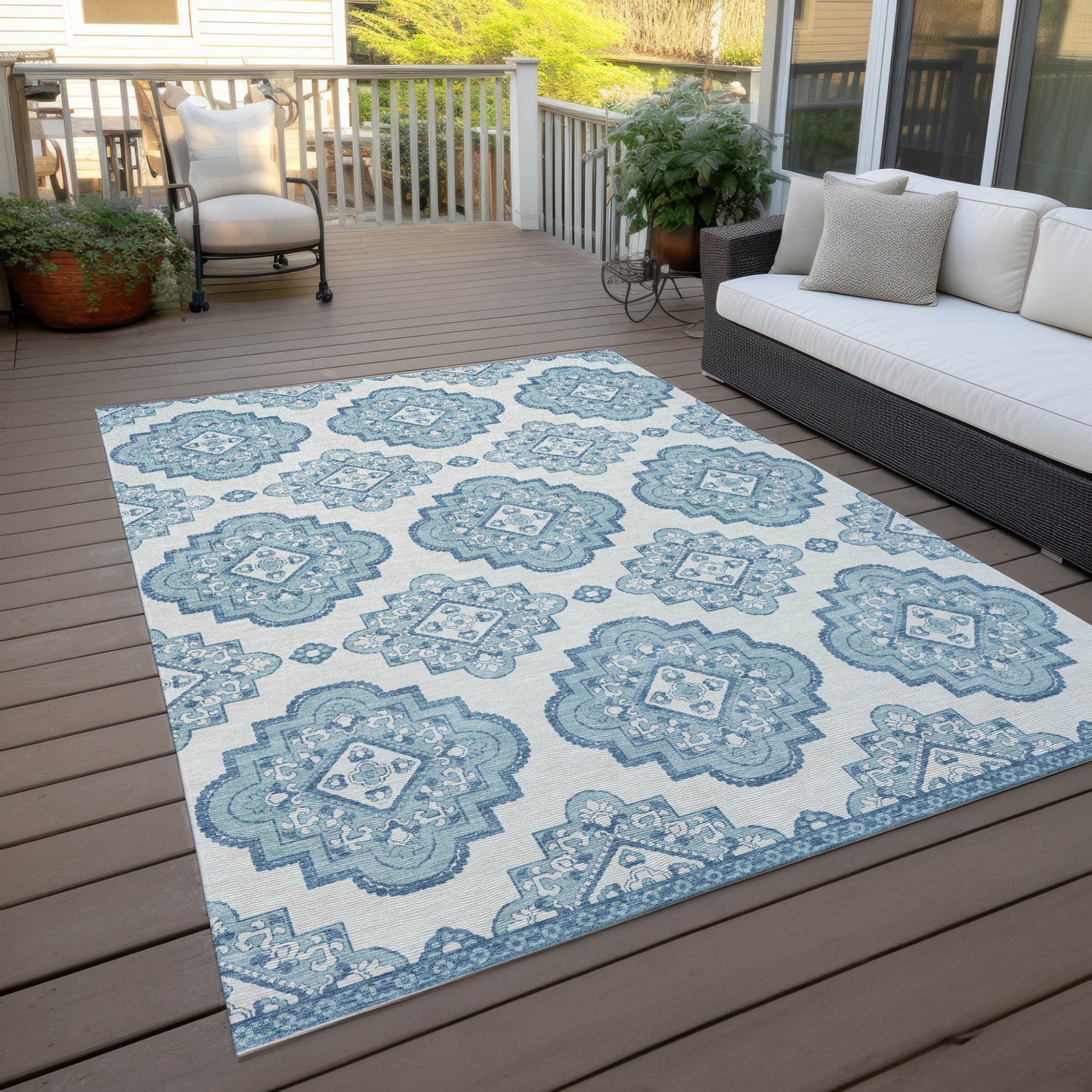 Tabselect Home Line 5' X 8' Teal Blue And Ivory Medallion Washable Indoor Outdoor Area Rug