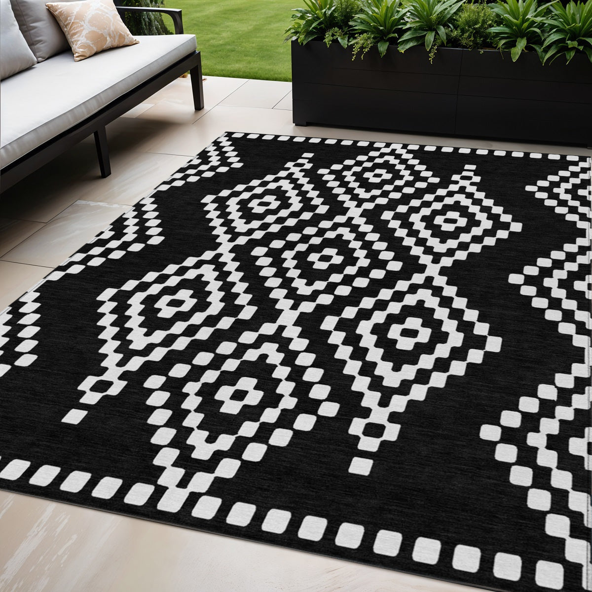 Tabselect Home Line 5' X 8' Black And Ivory Geometric Washable Indoor Outdoor Area Rug