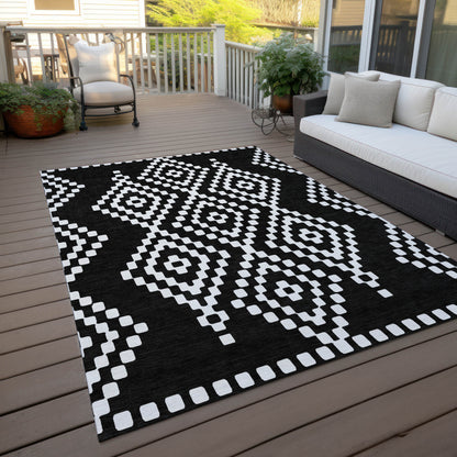 Tabselect Home Line 5' X 8' Black And Ivory Geometric Washable Indoor Outdoor Area Rug