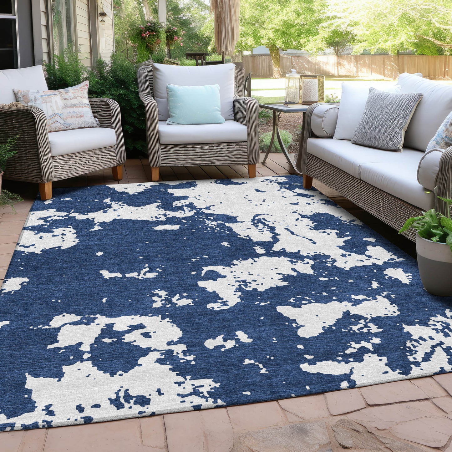 Tabselect Home Line 5' X 8' Navy Blue And Ivory Abstract Washable Indoor Outdoor Area Rug