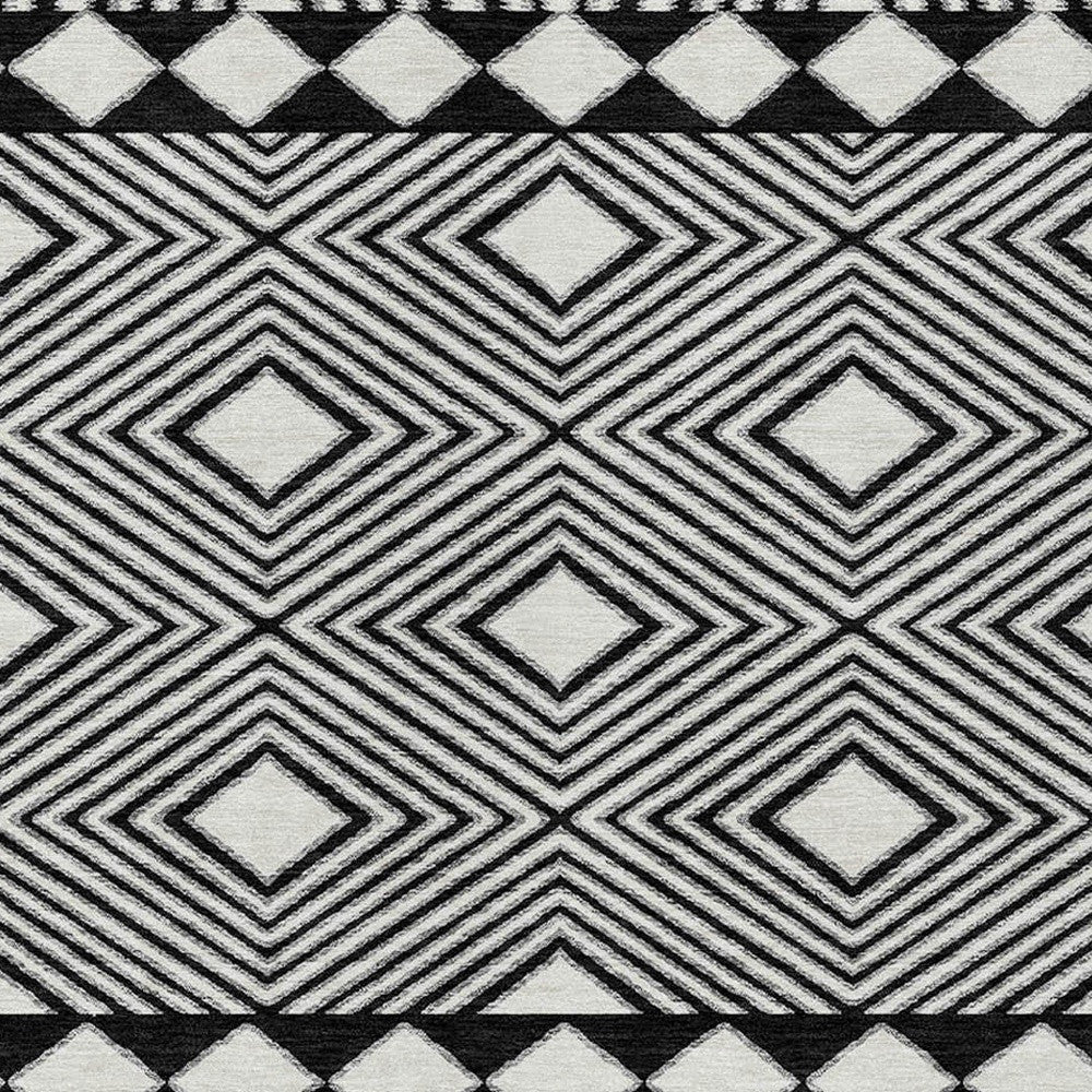 Tabselect Home Line 5' X 8' Black And Ivory Geometric Washable Indoor Outdoor Area Rug