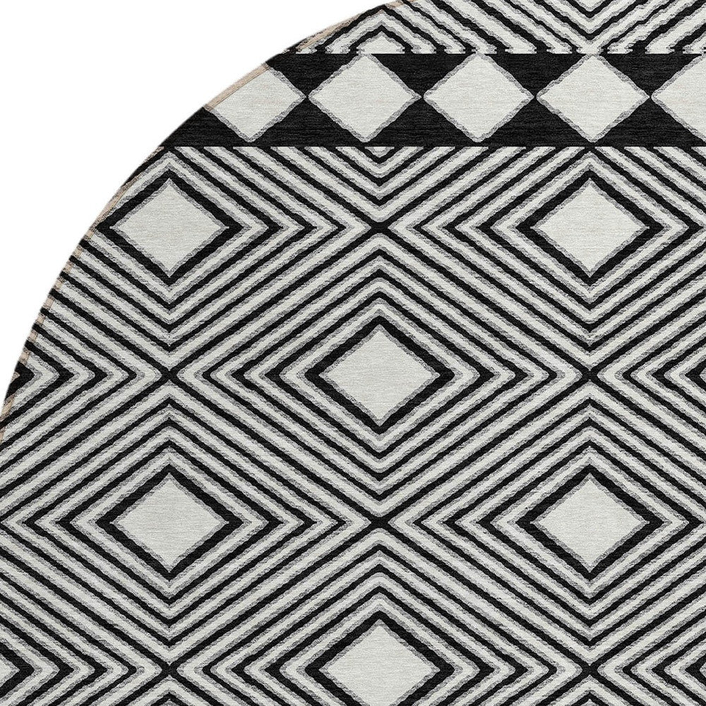 Tabselect Home Line 8' Black And Ivory Round Geometric Washable Indoor Outdoor Area Rug