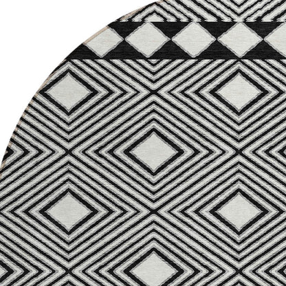 Tabselect Home Line 8' Black And Ivory Round Geometric Washable Indoor Outdoor Area Rug