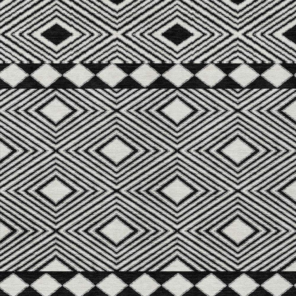 Tabselect Home Line 8' X 10' Black And Ivory Geometric Washable Indoor Outdoor Area Rug