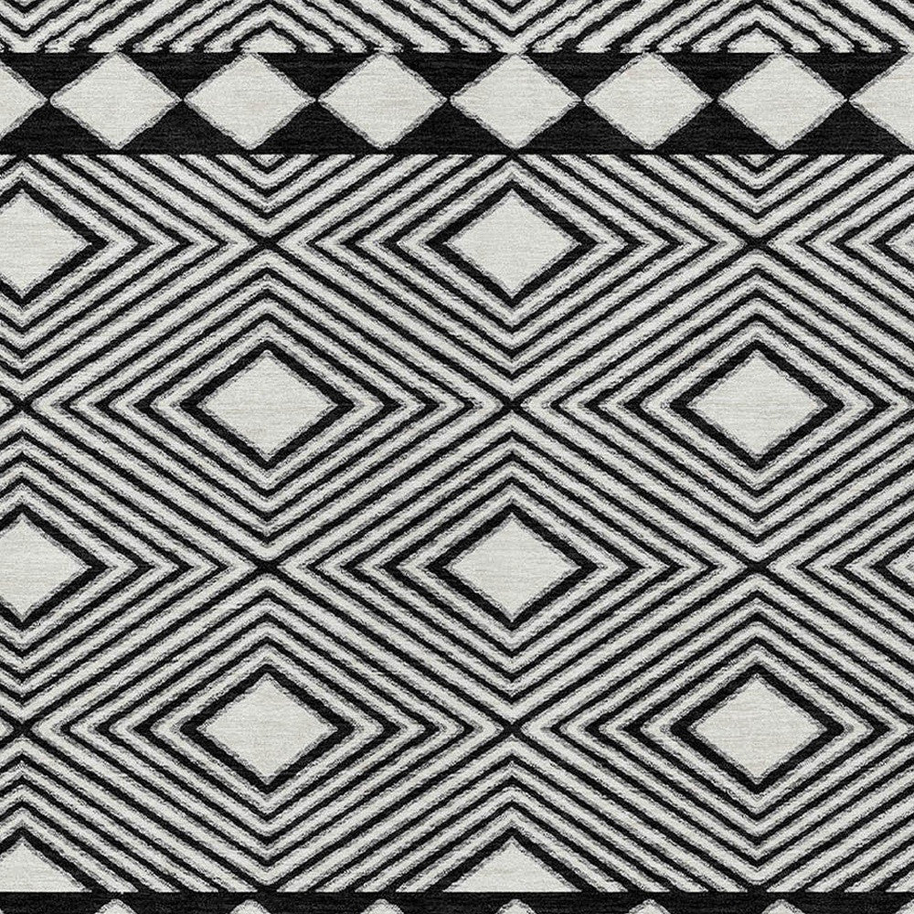 Tabselect Home Line 8' X 10' Black And Ivory Geometric Washable Indoor Outdoor Area Rug