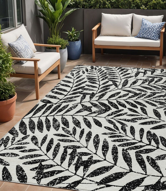Tabselect Home Line 5' X 8' Black And Ivory Floral Washable Indoor Outdoor Area Rug