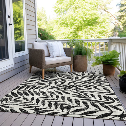 Tabselect Home Line 8' X 10' Black And Ivory Floral Washable Indoor Outdoor Area Rug