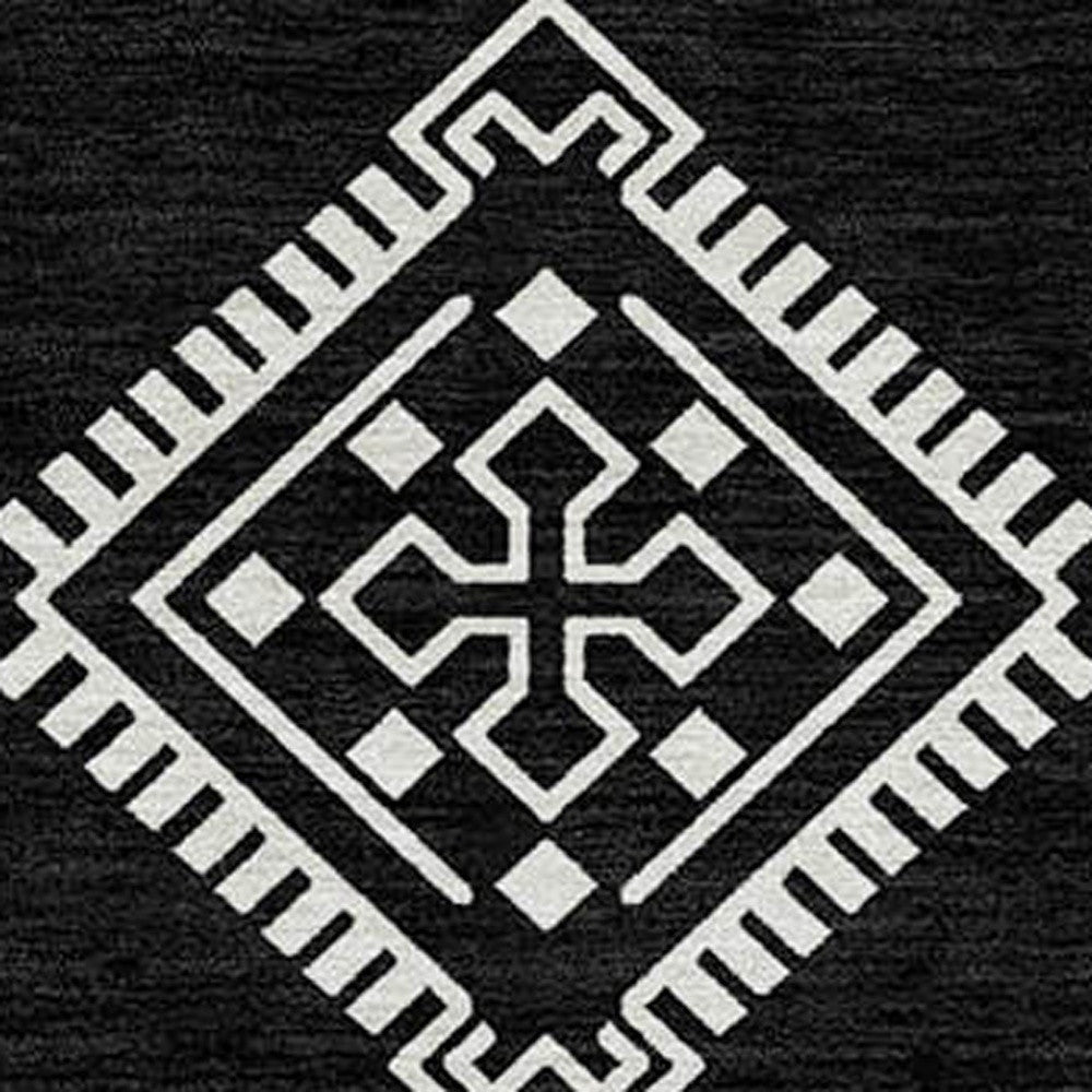 Tabselect Home Line 8' X 10' Black And Ivory Southwestern Washable Indoor Outdoor Area Rug