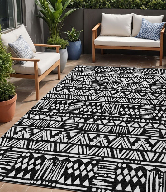 Tabselect Home Line 5' X 8' Black And Ivory Southwestern Washable Indoor Outdoor Area Rug