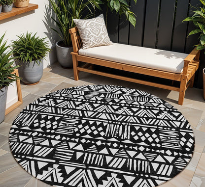Tabselect Home Line 8' Black And Ivory Round Southwestern Washable Indoor Outdoor Area Rug