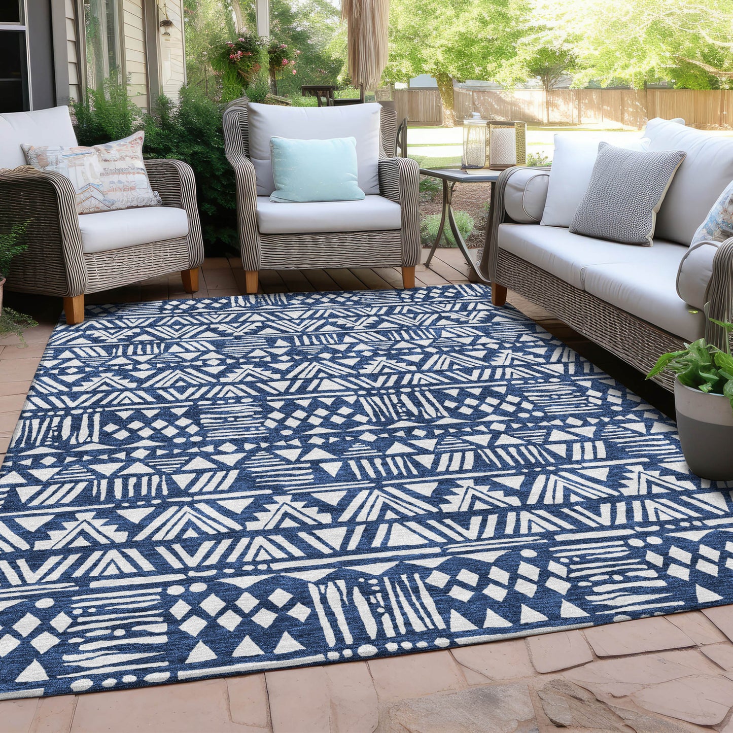 Tabselect Home Line 5' X 8' Navy Blue And Ivory Southwestern Washable Indoor Outdoor Area Rug
