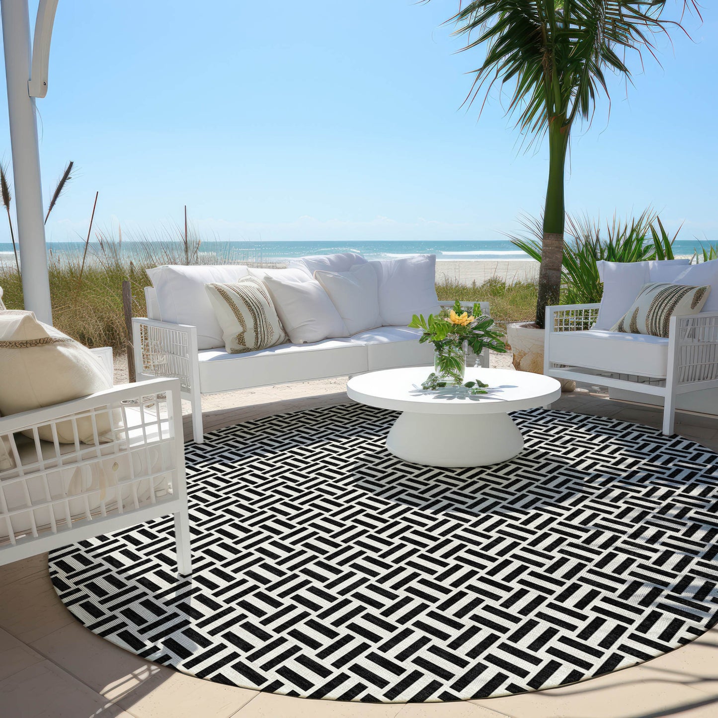 Tabselect Home Line 8' Black And Ivory Round Geometric Washable Indoor Outdoor Area Rug