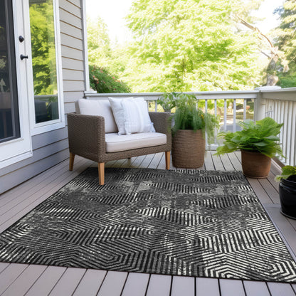 Tabselect Home Line 5' X 8' Black And Ivory Geometric Washable Indoor Outdoor Area Rug