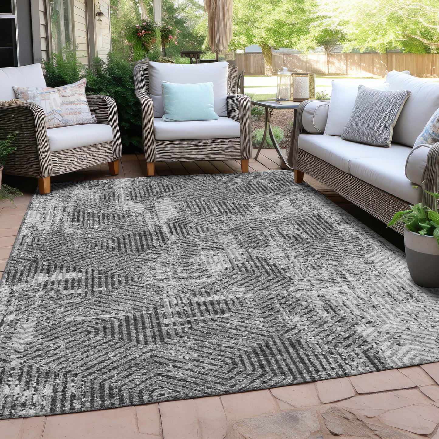 Tabselect Home Line 5' X 8' Gray And Charcoal Geometric Washable Indoor Outdoor Area Rug