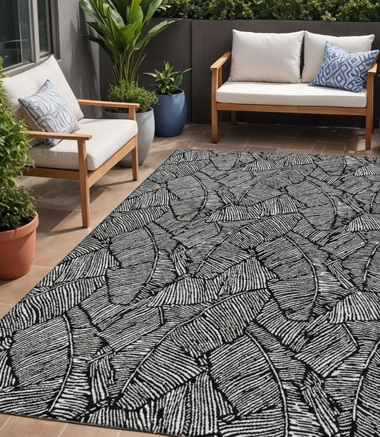 Tabselect Home Line 5' X 8' Black And Ivory Floral Washable Indoor Outdoor Area Rug