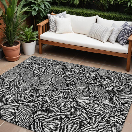 Tabselect Home Line 8' X 10' Black And Ivory Floral Washable Indoor Outdoor Area Rug