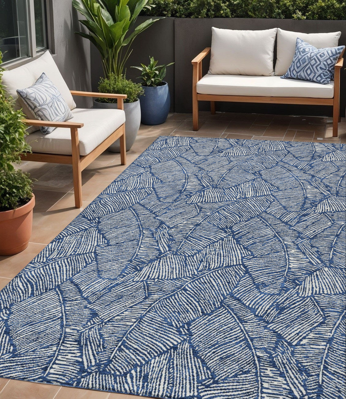 Tabselect Home Line 5' X 8' Navy Blue And Ivory Floral Washable Indoor Outdoor Area Rug