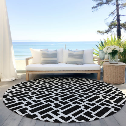 Tabselect Home Line 8' Black And Ivory Round Geometric Washable Indoor Outdoor Area Rug