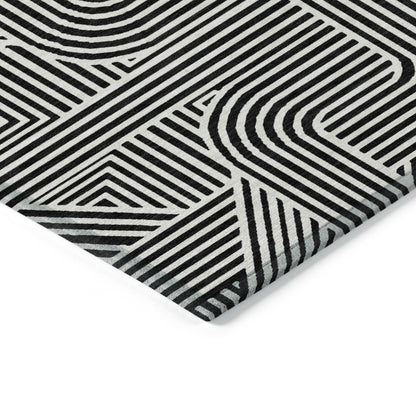 Tabselect Home Line 5' X 8' Black And Ivory Abstract Washable Indoor Outdoor Area Rug