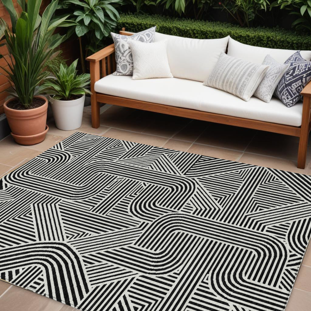 Tabselect Home Line 8' X 10' Black And Ivory Abstract Washable Indoor Outdoor Area Rug