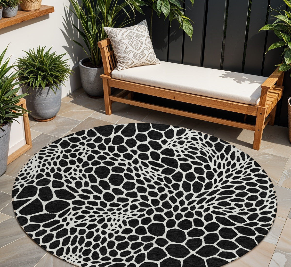 Tabselect Home Line 8' Black And Ivory Round Geometric Washable Indoor Outdoor Area Rug
