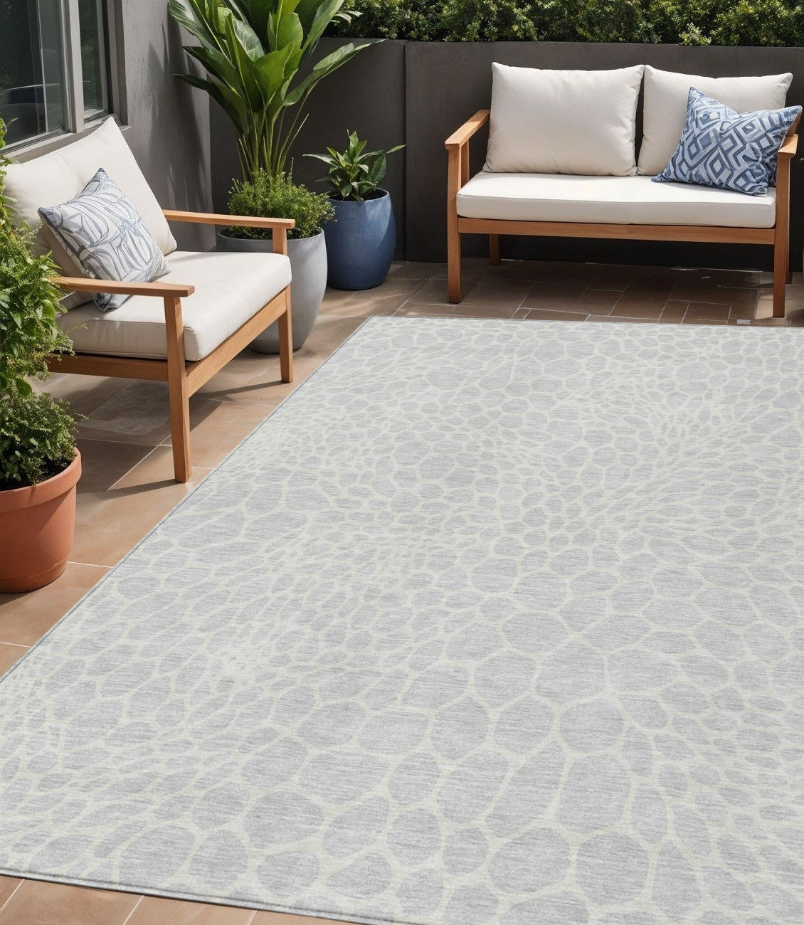 Tabselect Home Line 5' X 8' Silver And Gray Geometric Washable Indoor Outdoor Area Rug