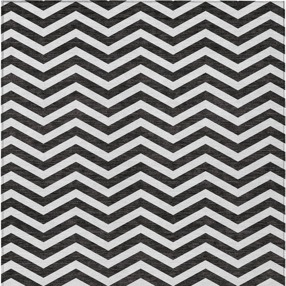Tabselect Home Line 5' X 8' Black And Ivory Chevron Washable Indoor Outdoor Area Rug