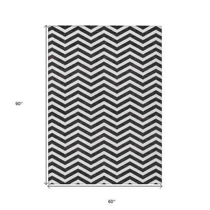 Tabselect Home Line 5' X 8' Black And Ivory Chevron Washable Indoor Outdoor Area Rug