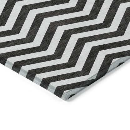 Tabselect Home Line 5' X 8' Black And Ivory Chevron Washable Indoor Outdoor Area Rug