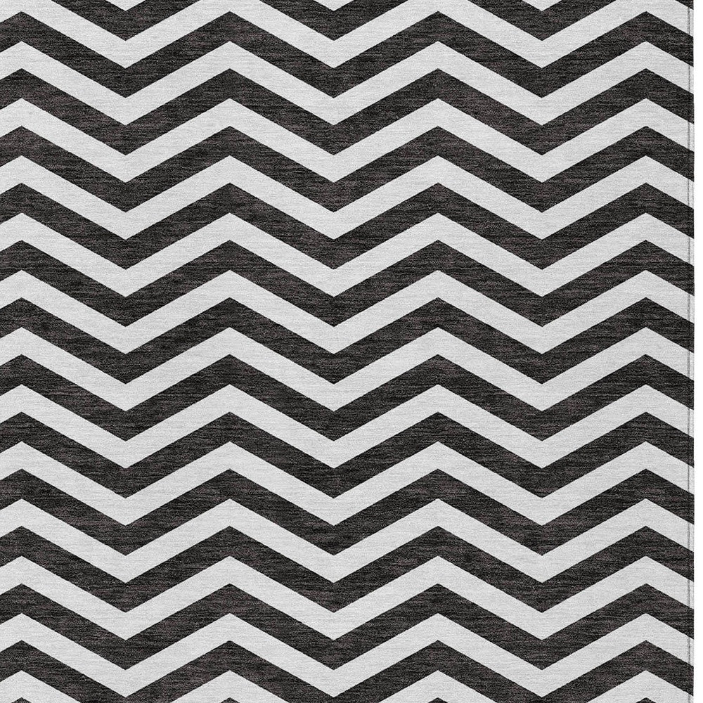 Tabselect Home Line 5' X 8' Black And Ivory Chevron Washable Indoor Outdoor Area Rug
