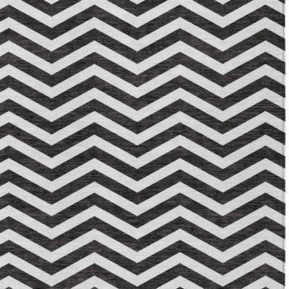 Tabselect Home Line 5' X 8' Black And Ivory Chevron Washable Indoor Outdoor Area Rug